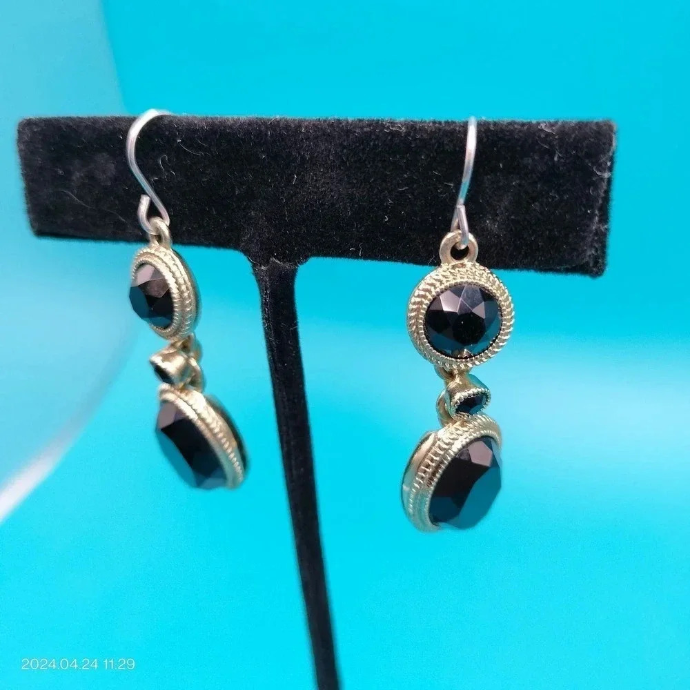 Premier Design Gold Tone Dang Earrings - Picture 2 of 7